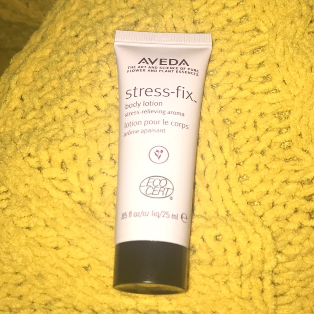 AVEDA stress-fix body lotion